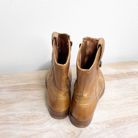 vince camuto brown leather distressed boots made in brazel size 8 - Picture 6 of 9